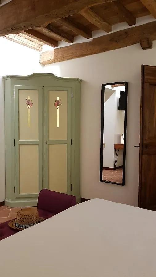 Farm stay Agriturismo I Cedri Cortona Italy